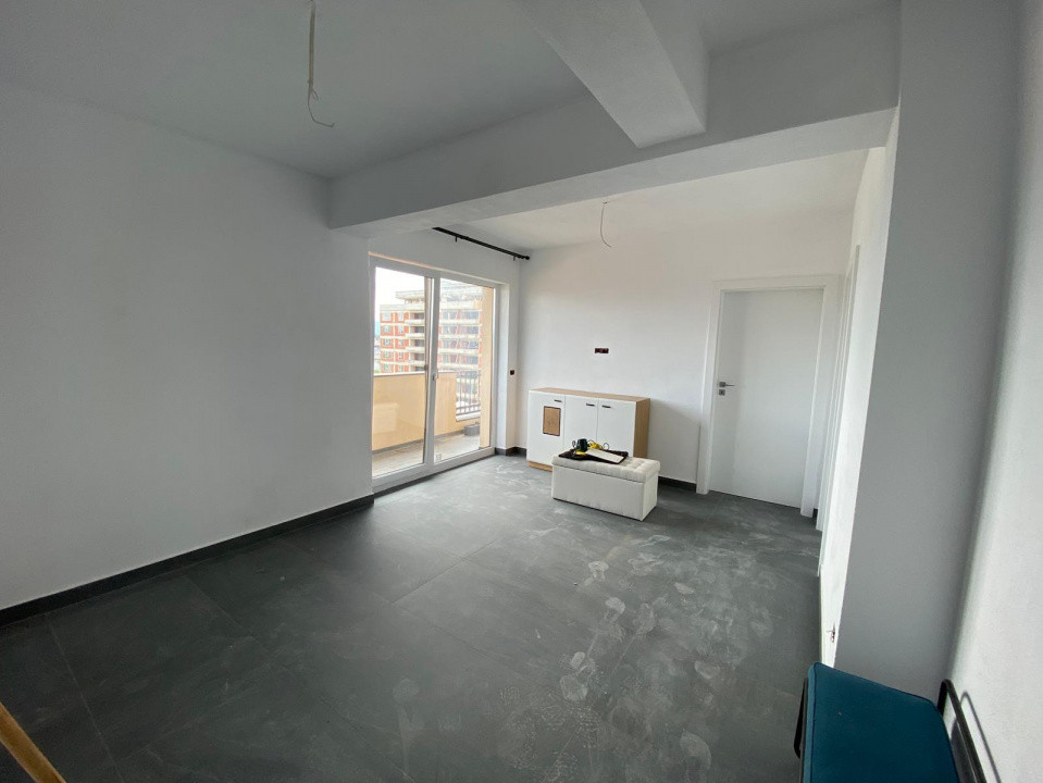 Apartament 3 camere la cheie,terasa de 18 mp Calea Surii Mici