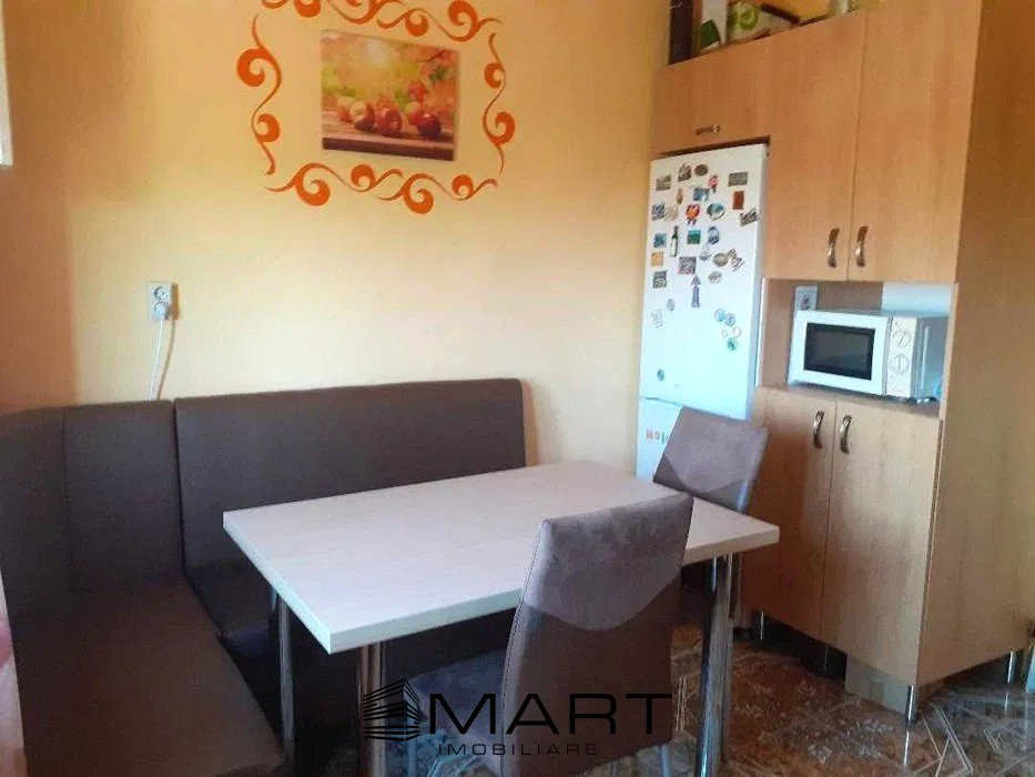 Apartament 3 camere zona Terezian