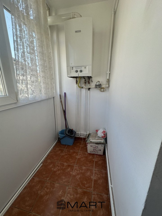 Apartament 2 camere decomandate et. 3, in Strand str. Hategului