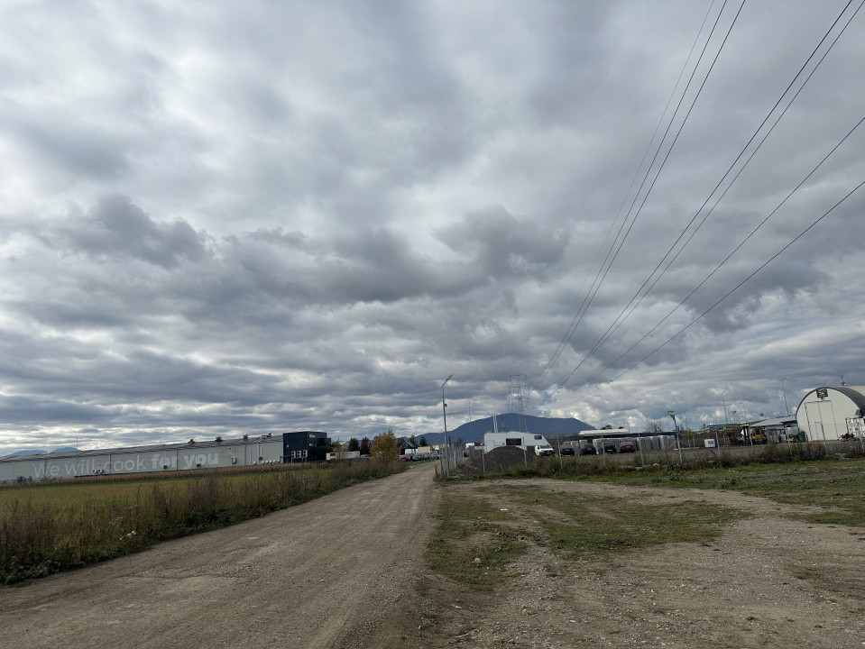 Teren de 3200 mp  zona Stupini - Centura Brasov