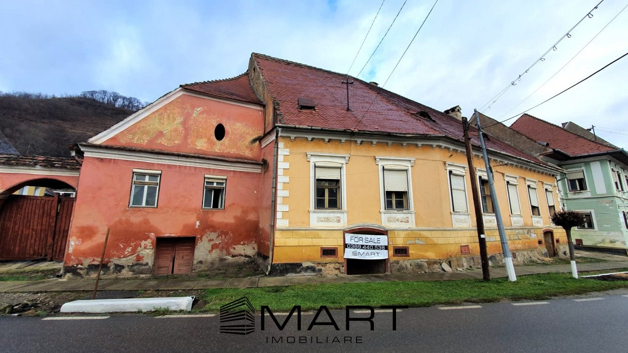 Cladire 500 mp cu teren 1450 mp Biertan