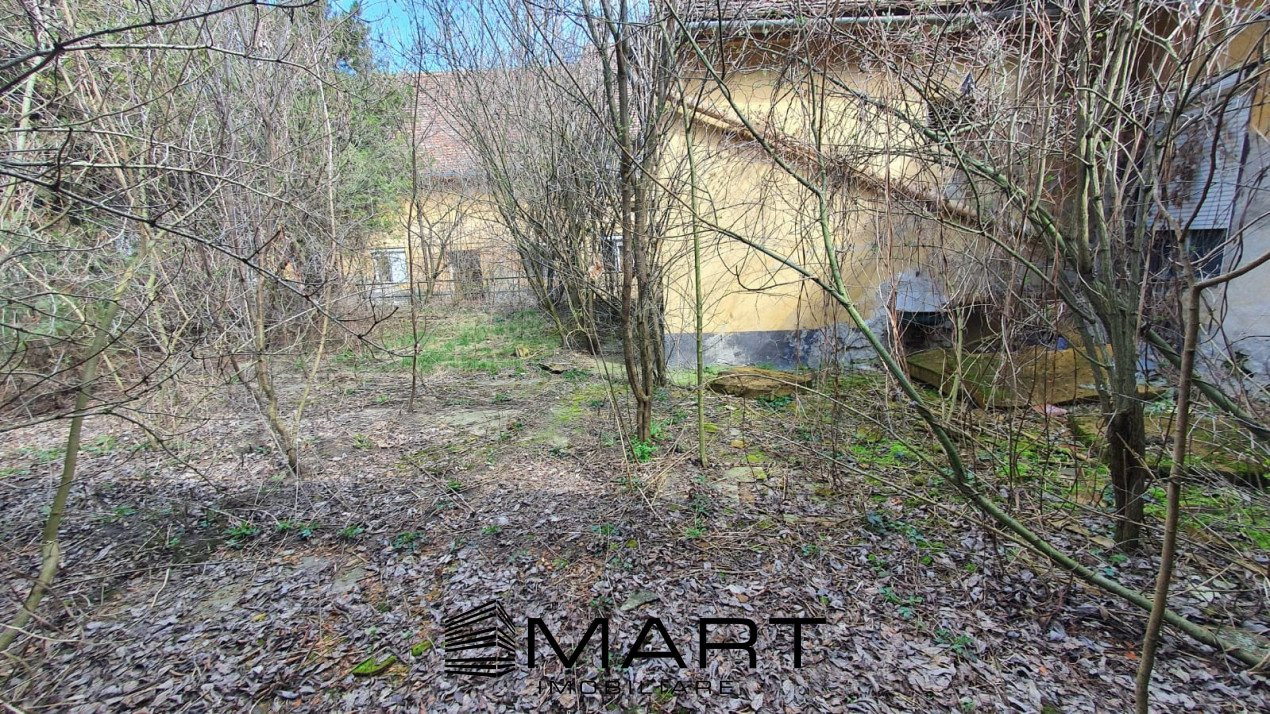 Cladire 500 mp cu teren 1450 mp Biertan