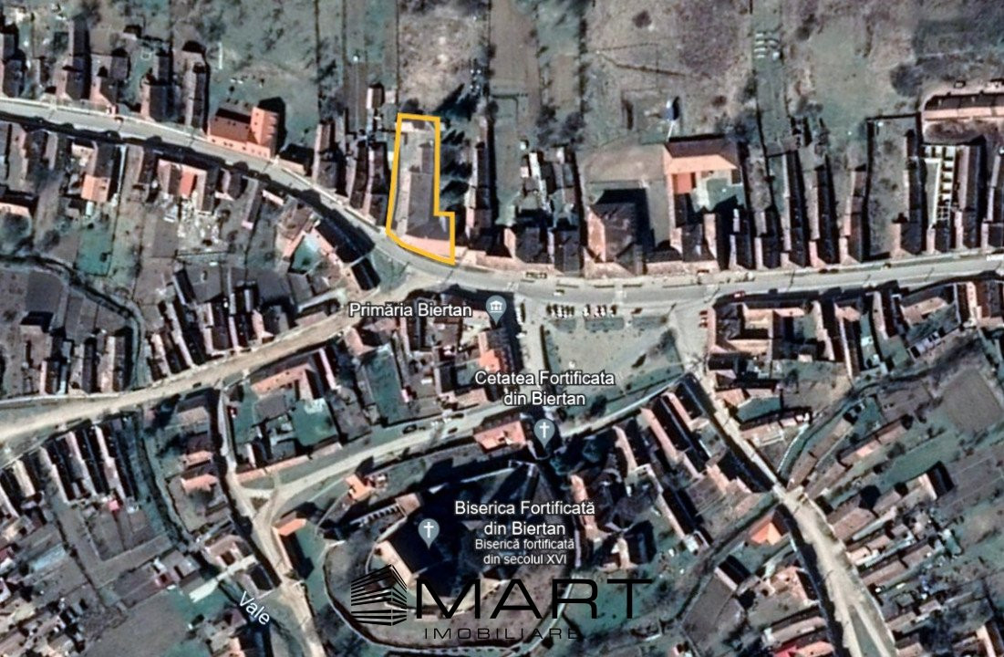 Cladire 500 mp cu teren 1450 mp Biertan