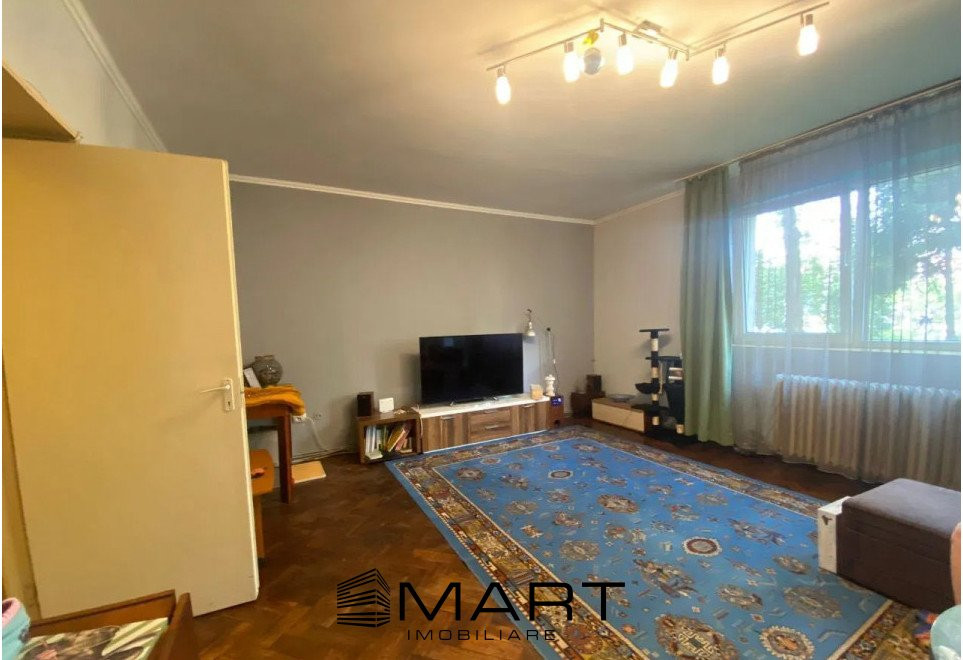 Apartament 4 camere , GARAJ, PARCARE, Plopilor Vechi