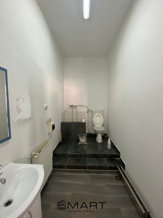 Spatiu Comercial, Piata Mihai Viteazul