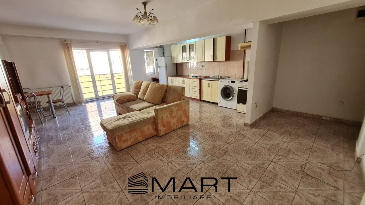 Apartament 2 camere 57mp et. 2 zona Strand