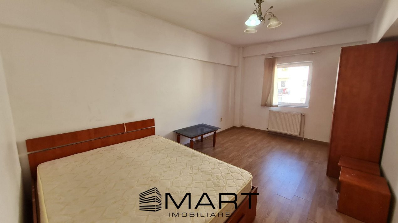 Apartament 2 camere 57mp et. 2 zona Strand
