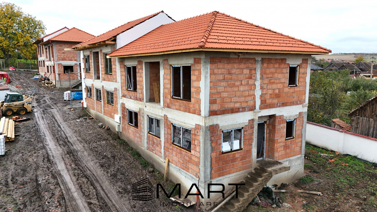 Duplex 117mp teren 300 Sura Mica