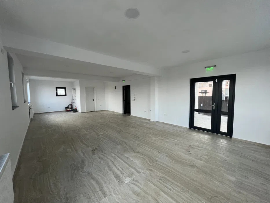 Spatiu comercial 65 mp Avantgarden