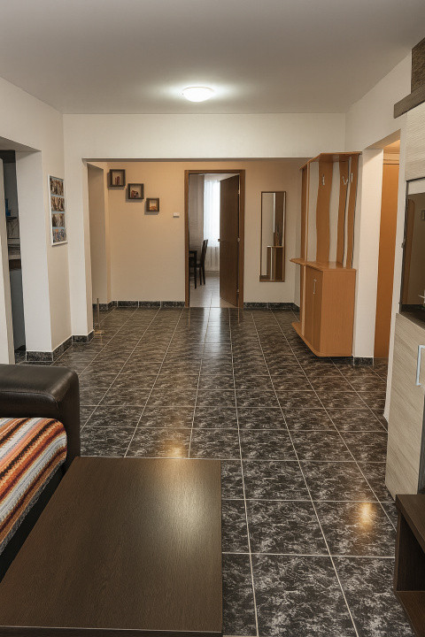 Apartament 4 camere Craiter
