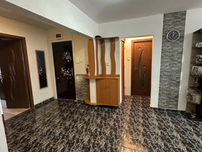 Apartament 4 camere Craiter