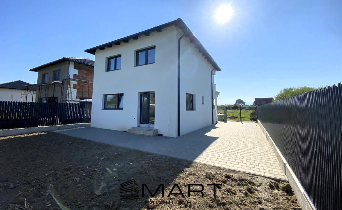 Casa individuala 130mp cu teren liber 200 in Cristian