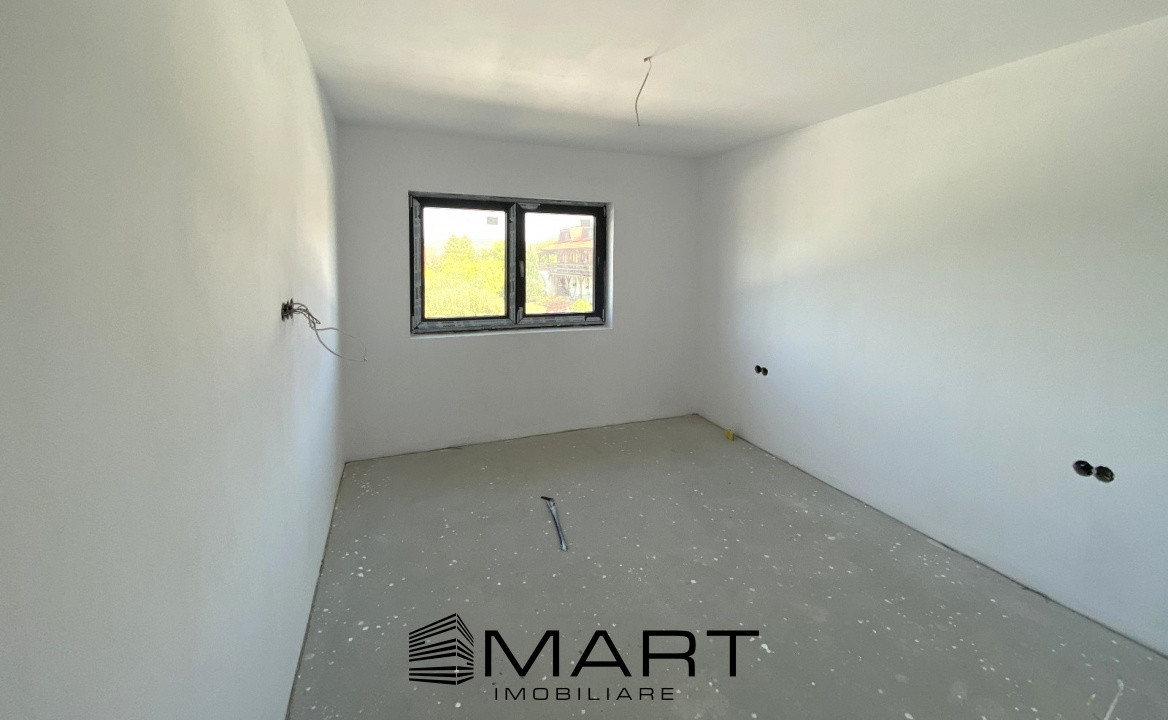 Casa individuala 130mp cu teren liber 200 in Cristian