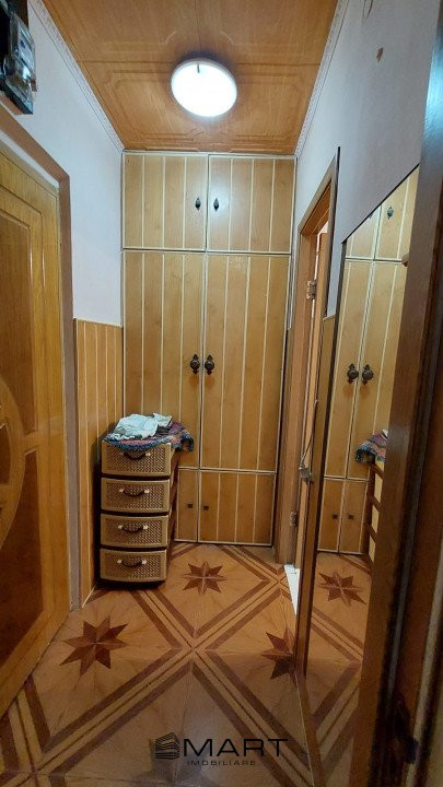 Garsoniera zona 23mp et. 4/5 Broscarie