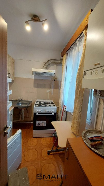 Garsoniera zona 23mp et. 4/5 Broscarie