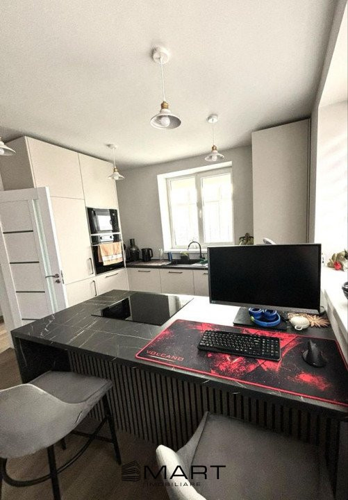 Casa recent renovata, zona Trei Stejari