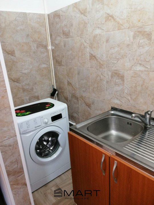 Apartament 2 camere decomandat zona Strand