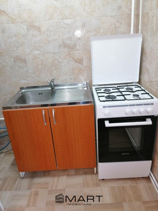 Apartament 2 camere decomandat zona Strand