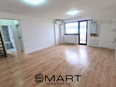 Apartament 3 camere 78 mp Calea Cisnadiei 