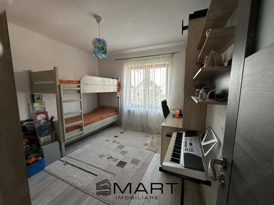 Apartament 3 camere zona Calea Poplacii