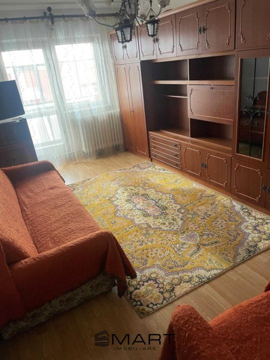 Apartament 3 camere decomandate zona Hipodrom III