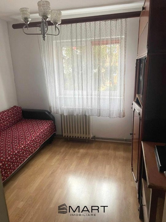 Apartament 3 camere decomandate zona Hipodrom III