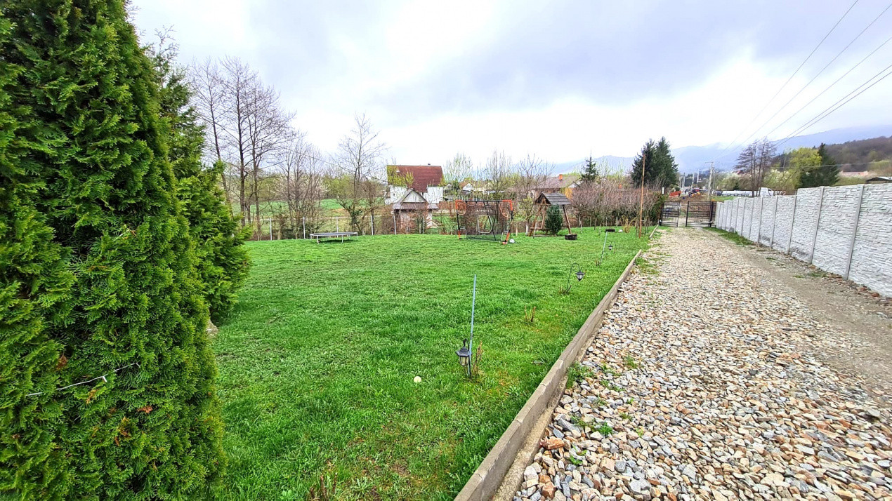 Casa individuala 230mp cu teren 1100mp Tocile