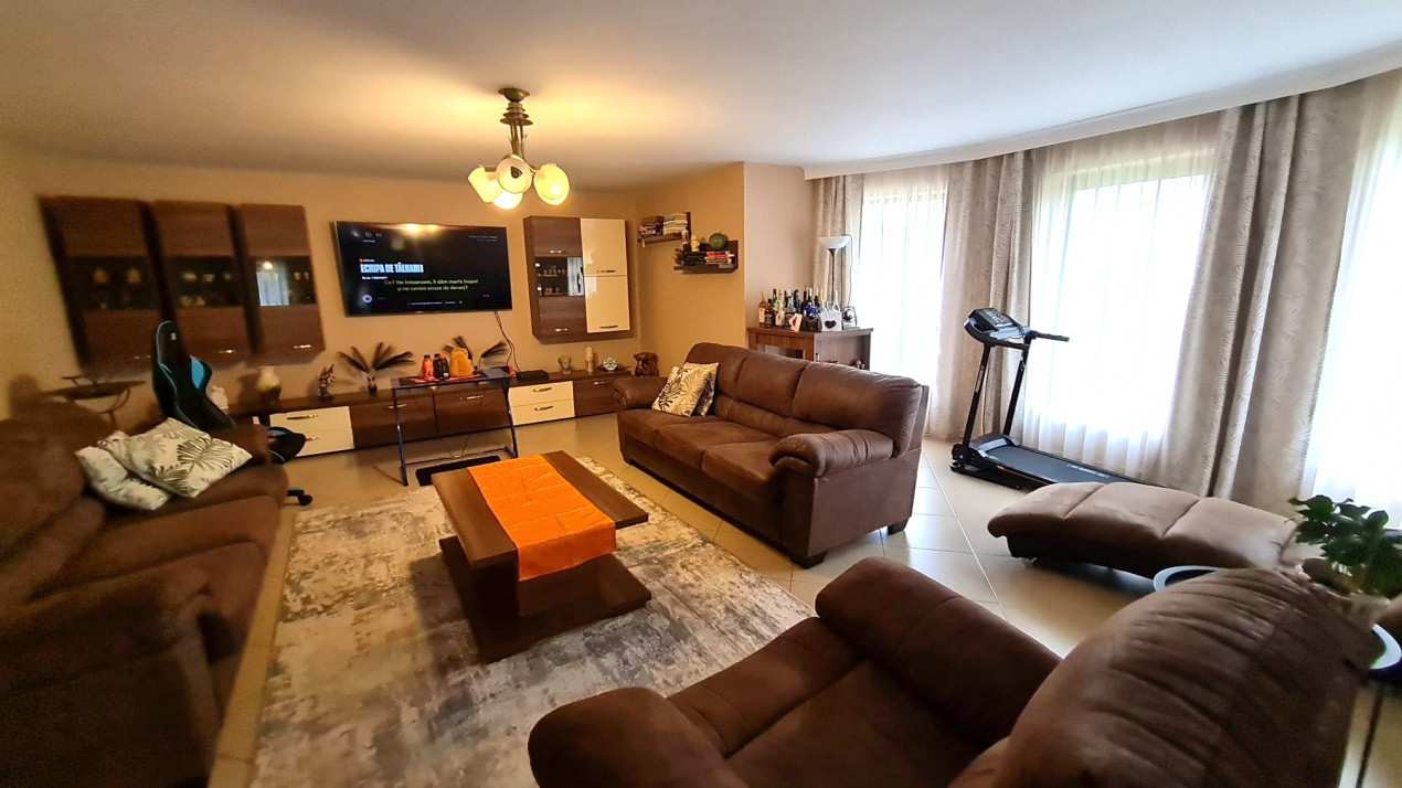 Casa individuala 230mp cu teren 1100mp Tocile