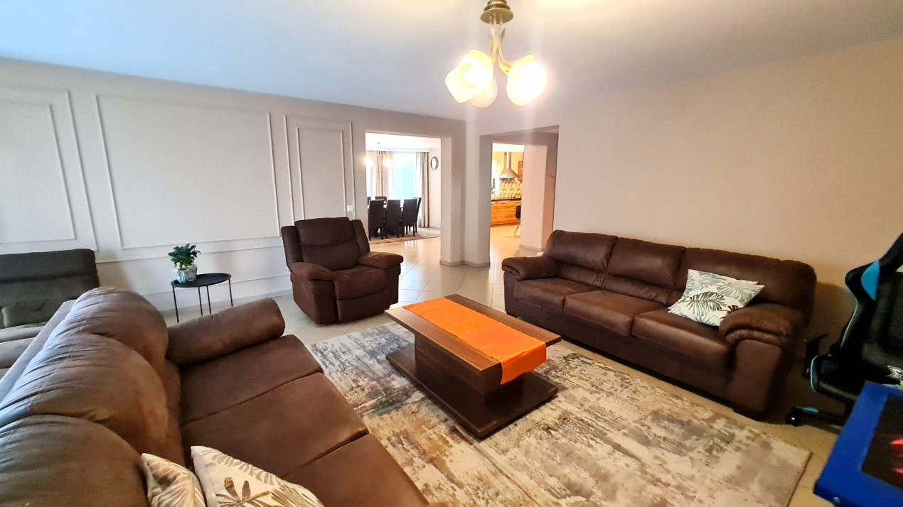 Casa individuala 230mp cu teren 1100mp Tocile