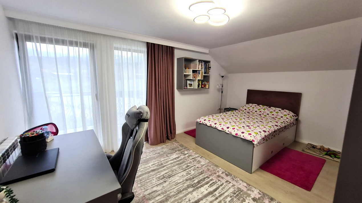 Casa individuala 230mp cu teren 1100mp Tocile