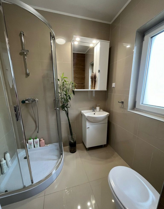 Casa 4 camere in Selimbar