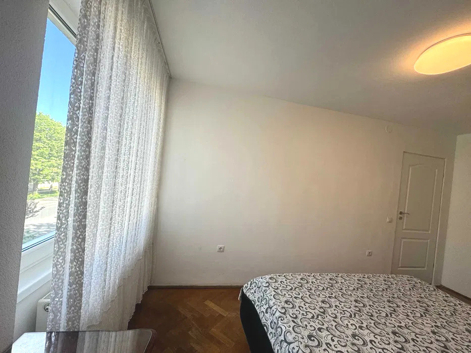 Apartament 2 camere decomandate zona Terezian