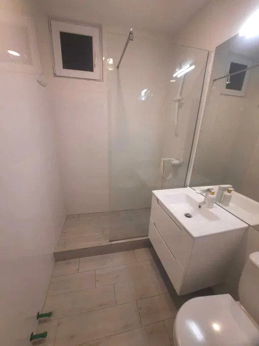 Apartament 2 camere decomandate zona Terezian