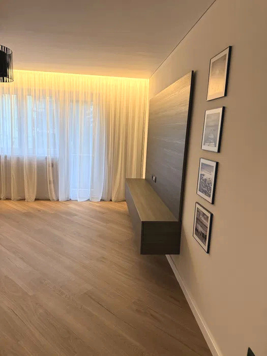 Apartament de lux 2 camere decomandate la vila in cartierul Strand