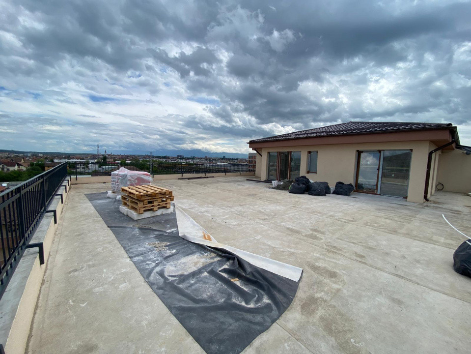 Penthouse  pe 2 nivele | 3 camere | Terasă panoramică | Parcare inclusa