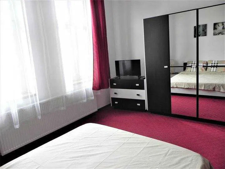 Apartamente 2 camere decomandate zona P-ta Cibin
