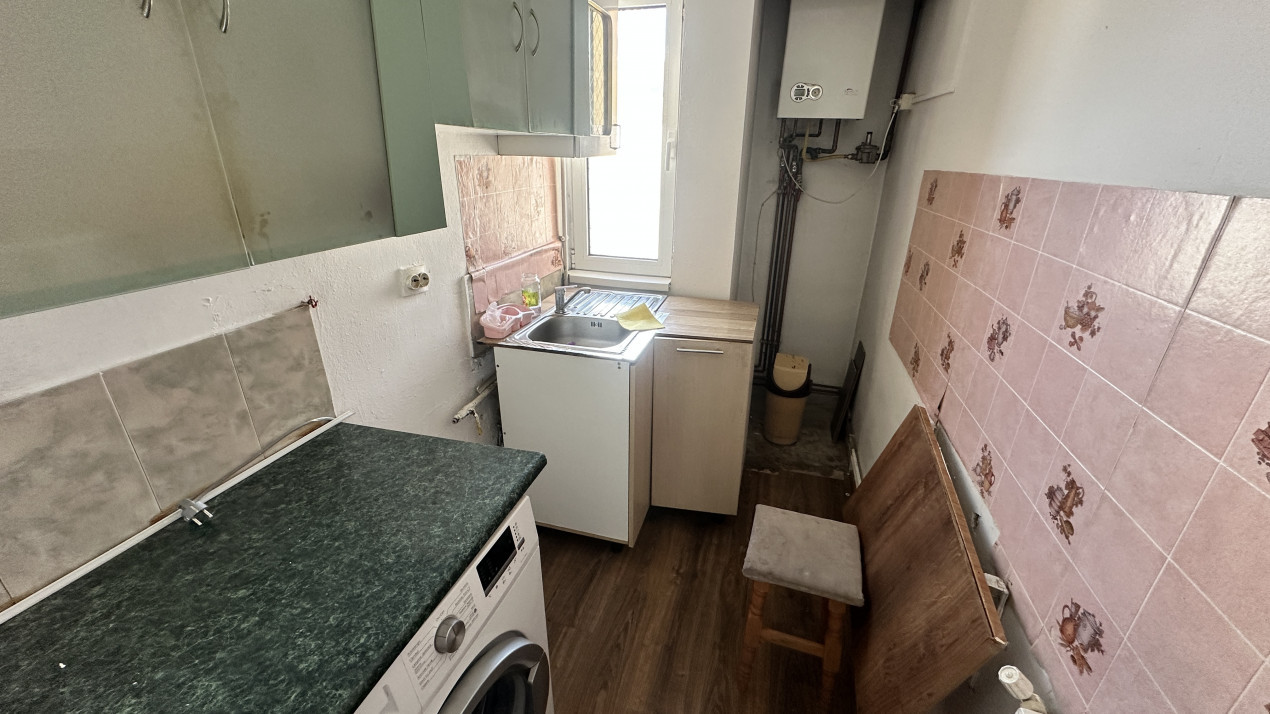 Apartament 2 camere zona Cedonia
