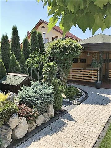 Casa 270 mp si teren 900 mp zona Brana Selimbar