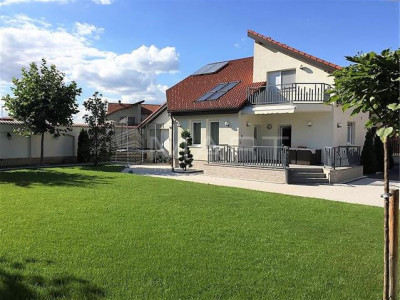 Casa 270 mp si teren 900 mp zona Brana Selimbar