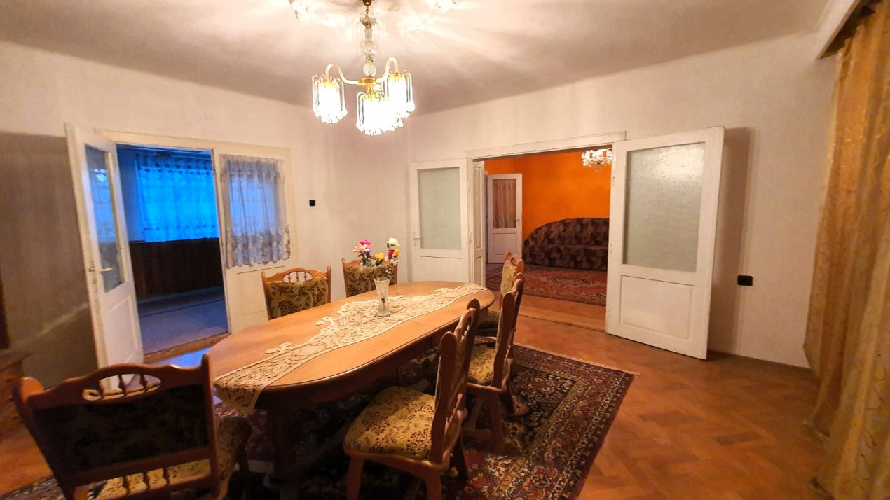 Casa individuala 170mp cu teren 800mp in Sadu