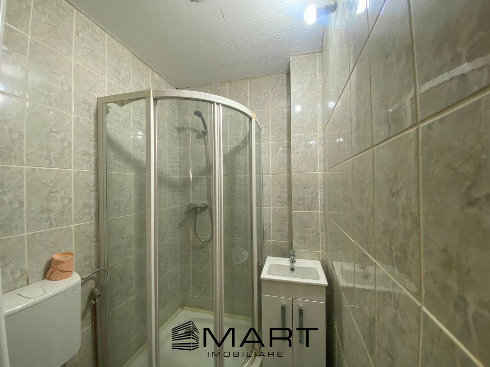 Apartament 4 camere 2 bai, 80mp zona Turnisor