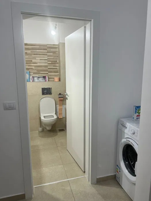 Apartament 2 camere decomandate Tractorul