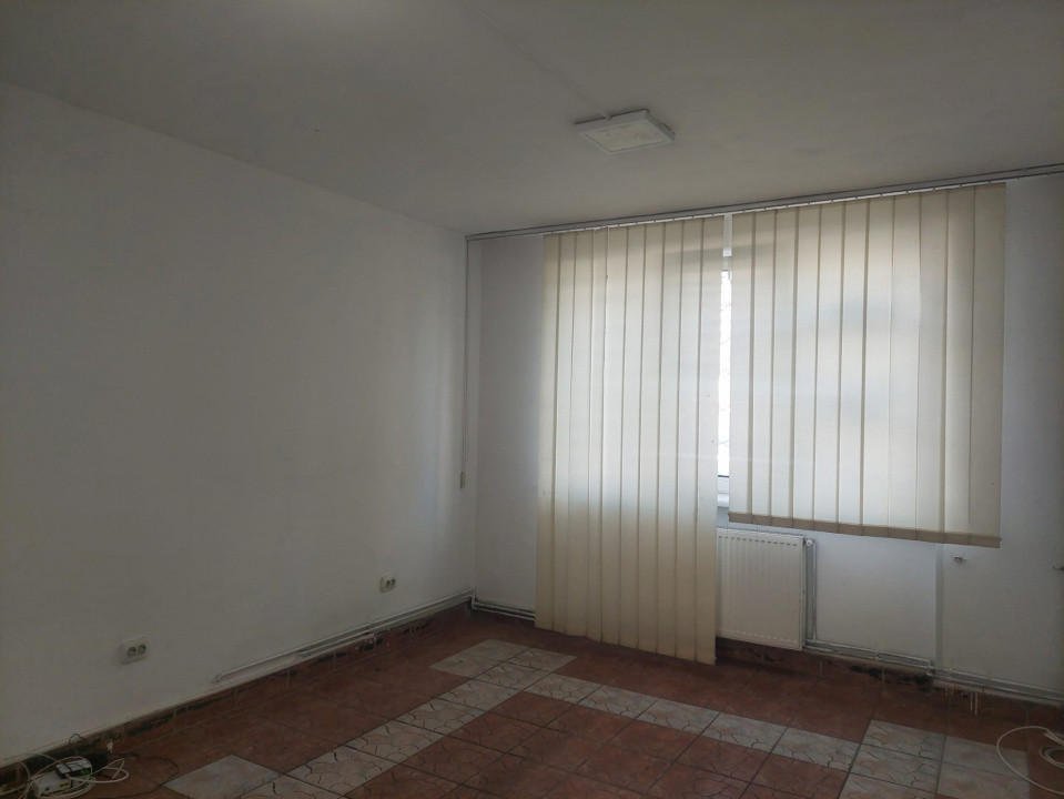 SPATIU COMERCIAL, 55MP, ZONA JUDETEAN