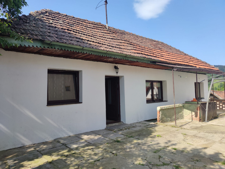 CASA/ VILA,  91 mp utili, 170 mp teren, Zona Schei
