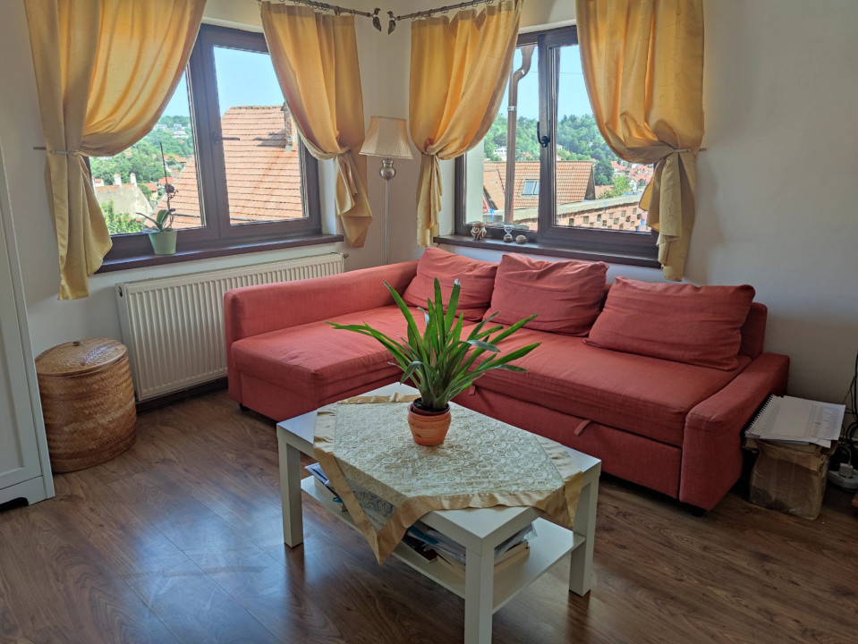 CASA/ VILA,  91 mp utili, 170 mp teren, Zona Schei