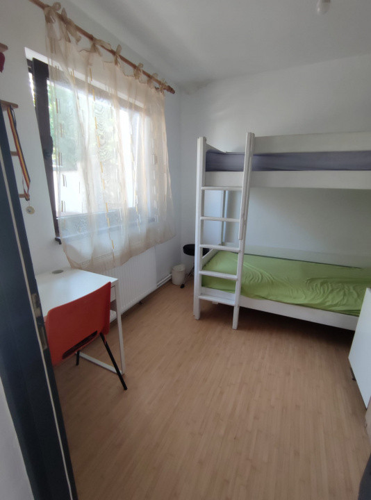 CASA/ VILA,  91 mp utili, 170 mp teren, Zona Schei