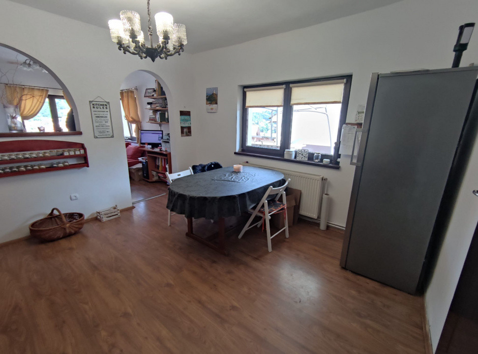 CASA/ VILA,  91 mp utili, 170 mp teren, Zona Schei