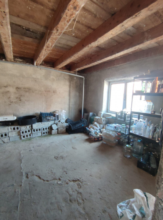 CASA/ VILA,  91 mp utili, 170 mp teren, Zona Schei