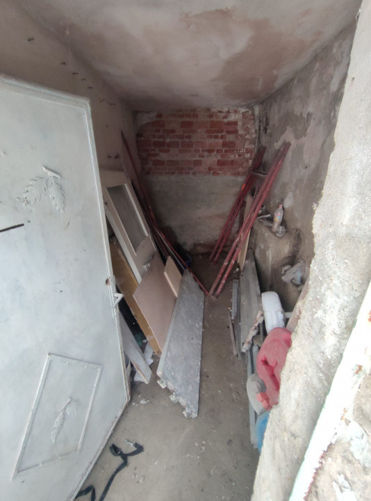 CASA/ VILA,  91 mp utili, 170 mp teren, Zona Schei