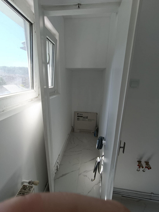 Apartament 2 camere decomandate zona Astra
